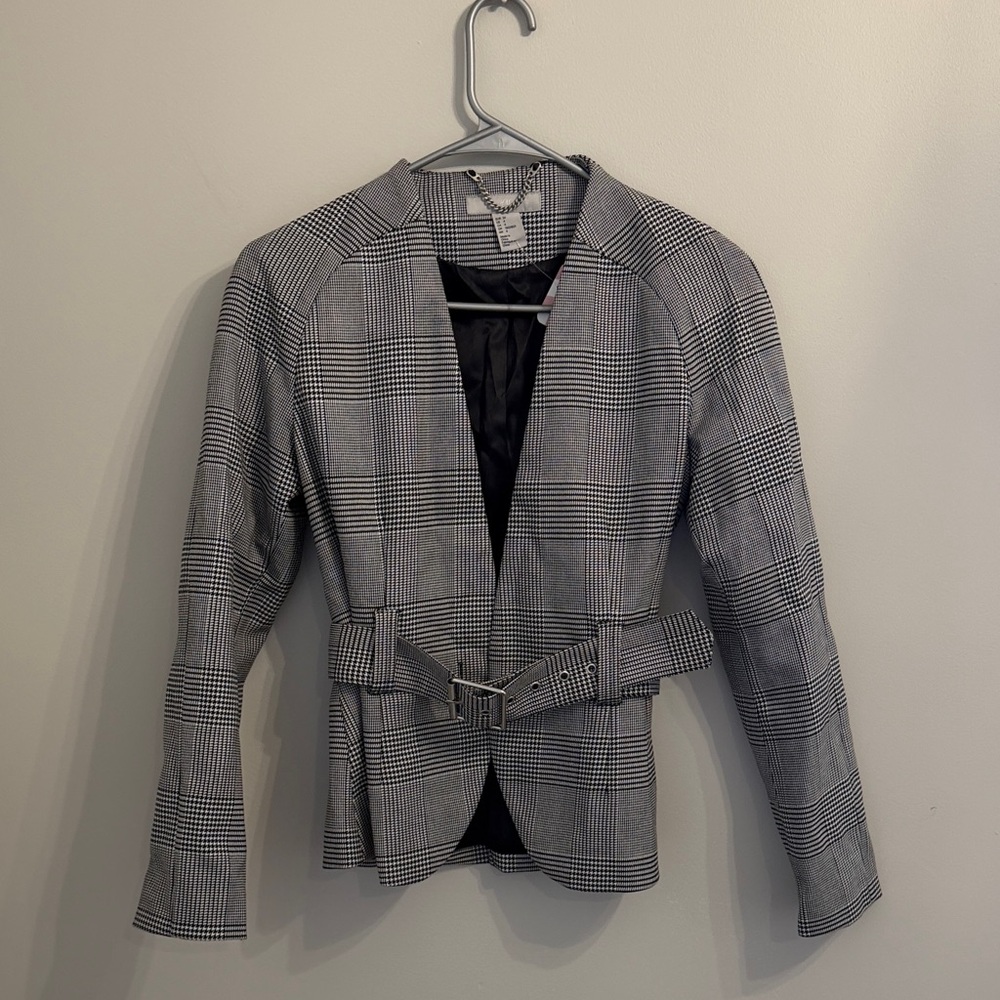 H&M Gray Plaid Belted Open-Front Blazer